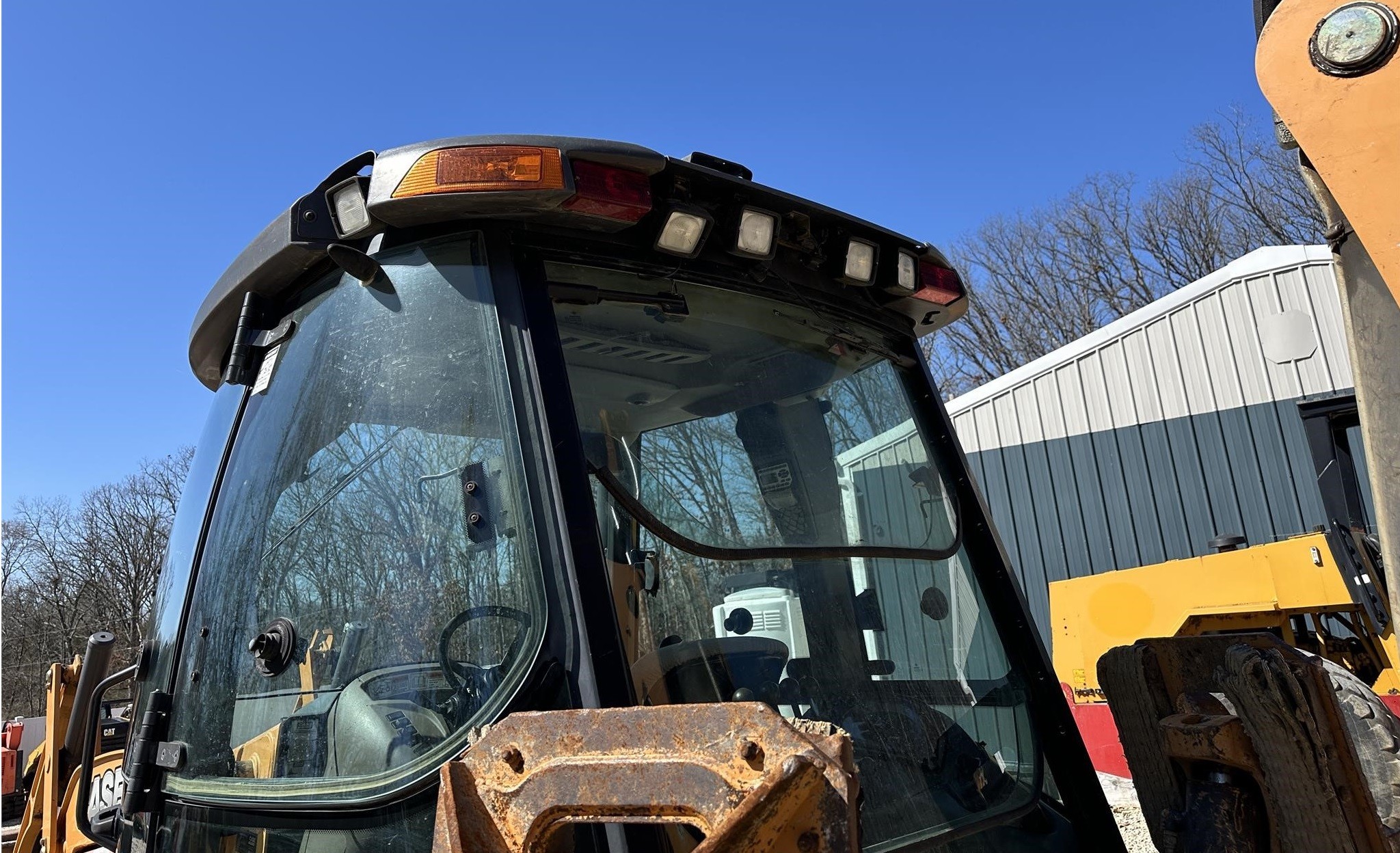 gallery 2018 CASE 580SN Backhoe