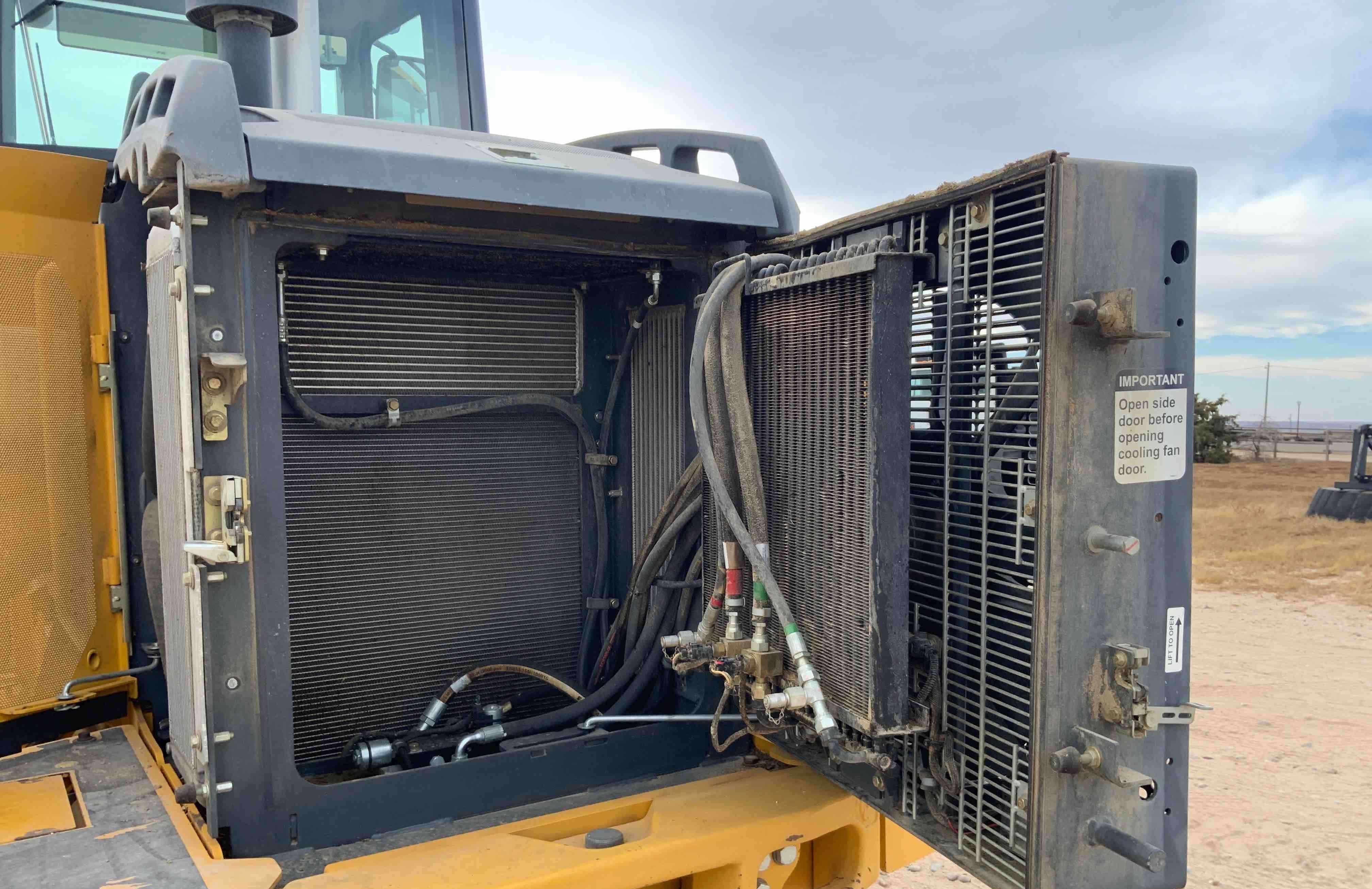 gallery John Deere 444K High Lift Wheel Loader