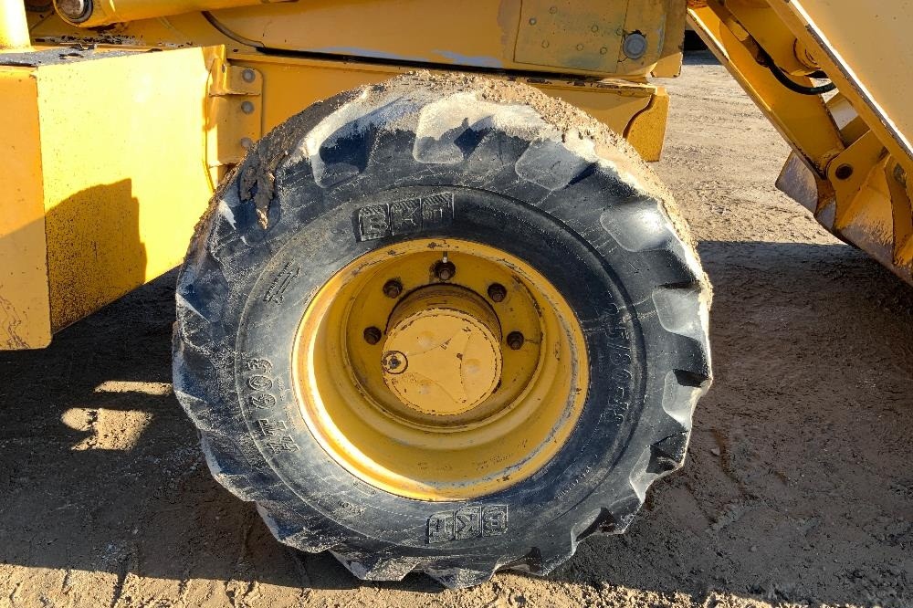 gallery 2006 John Deere 410G 4x4 Loader Backhoe WExtendahoe