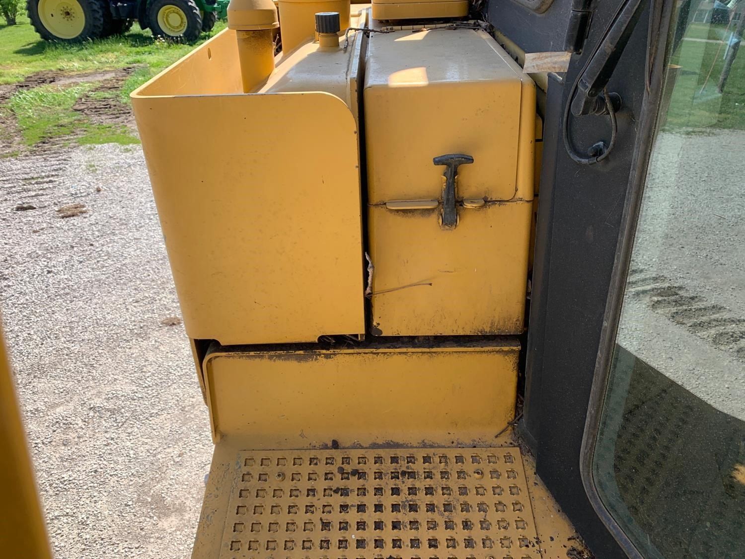gallery 2005 Caterpillar D6R XL Ll Dozer WRipper