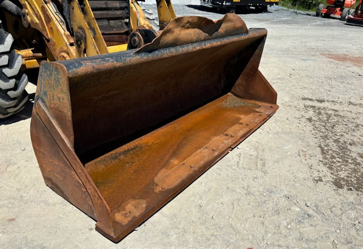 gallery 2016 Caterpillar 420F2 IT 4WD Backhoe
