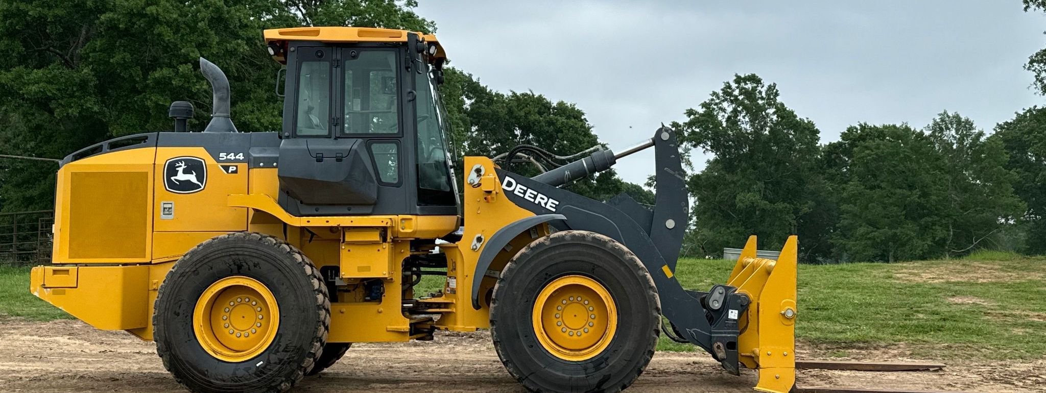 gallery 2022 John Deere 544 P-Tier wheel loader