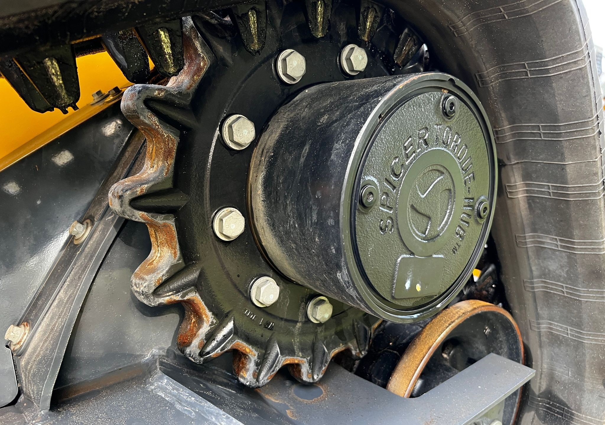 gallery 2022 John Deere 325G tracked skid steer