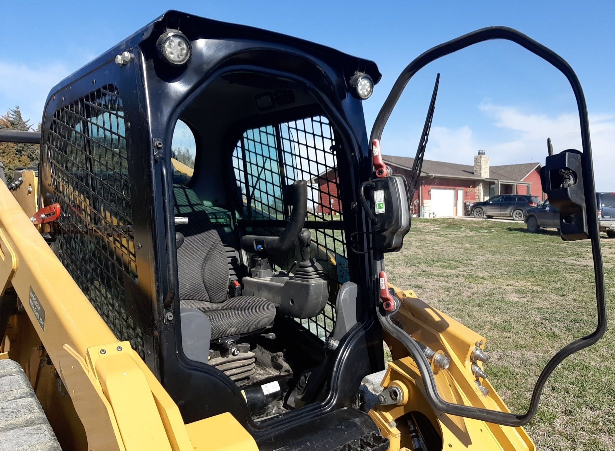 gallery 2023 Caterpillar 299D3 Skid Steer