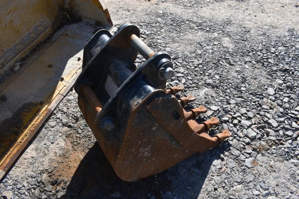 gallery 2017 CATERPILLAR 420F2 BACKHOE