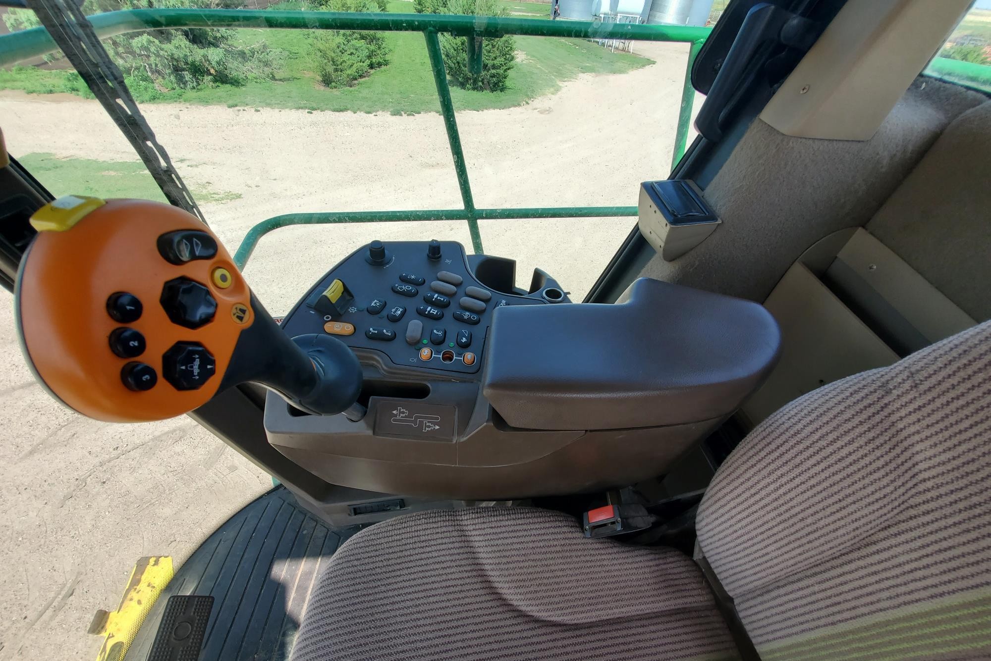 gallery 2015 John Deere 7980 Self-Propelled Forage Harvester