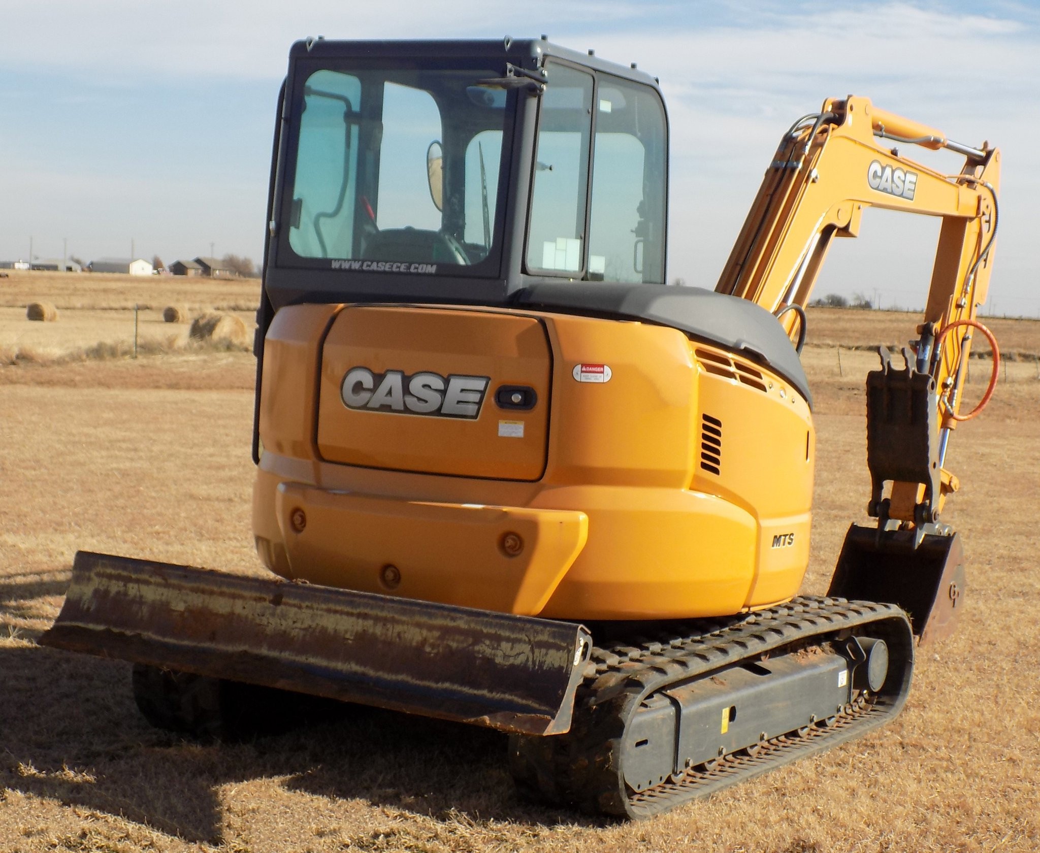gallery 2016 Case CX55B mini excavator