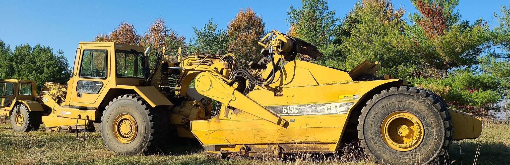 gallery 2006 Caterpillar 615C Series II elevating scraper