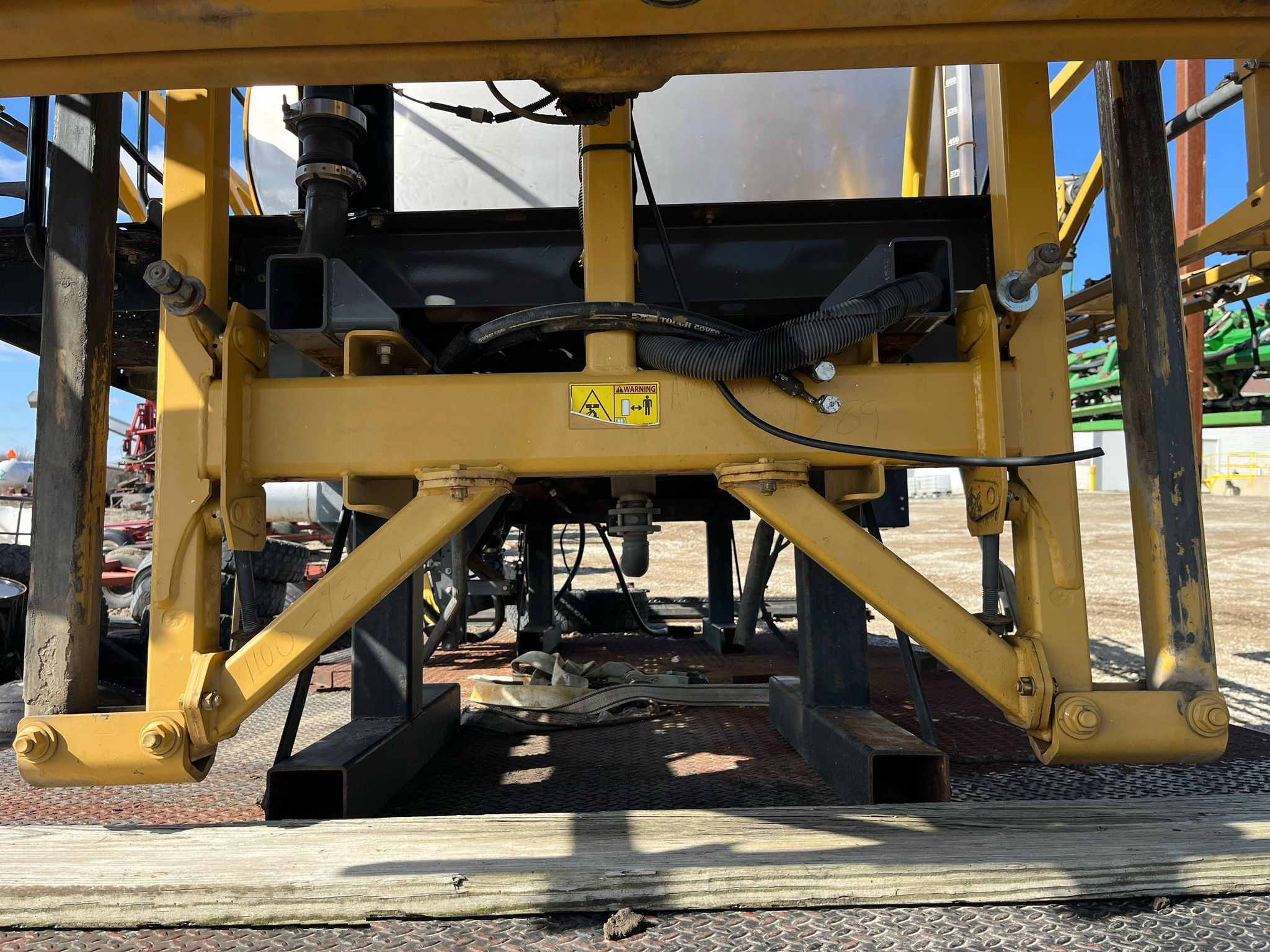 gallery 2013 Rogator RG1100 applicator