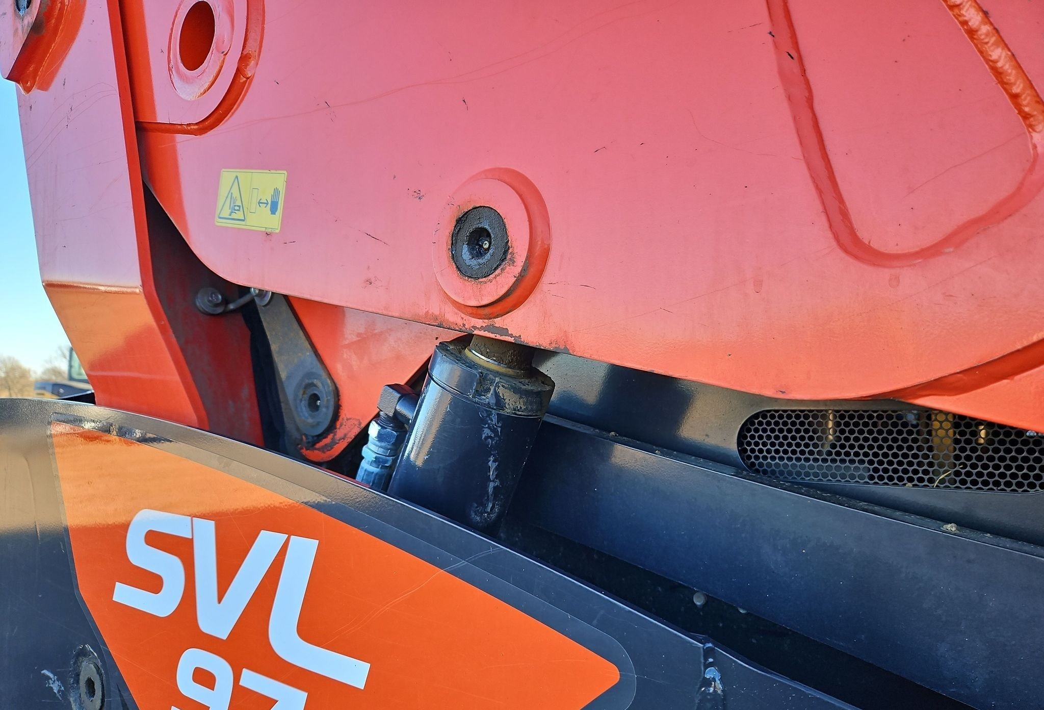 gallery 2022 Kubota SVL97-2 tracked skid steer loader