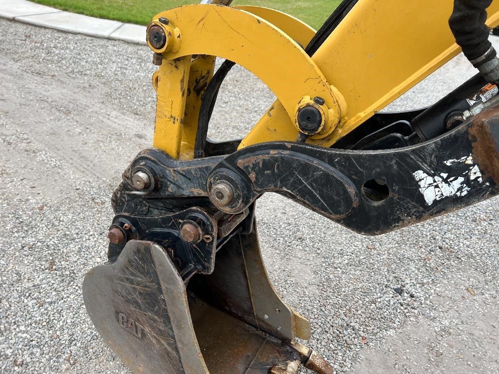 gallery 2018 Caterpillar 305.5E2 Mini Excavator