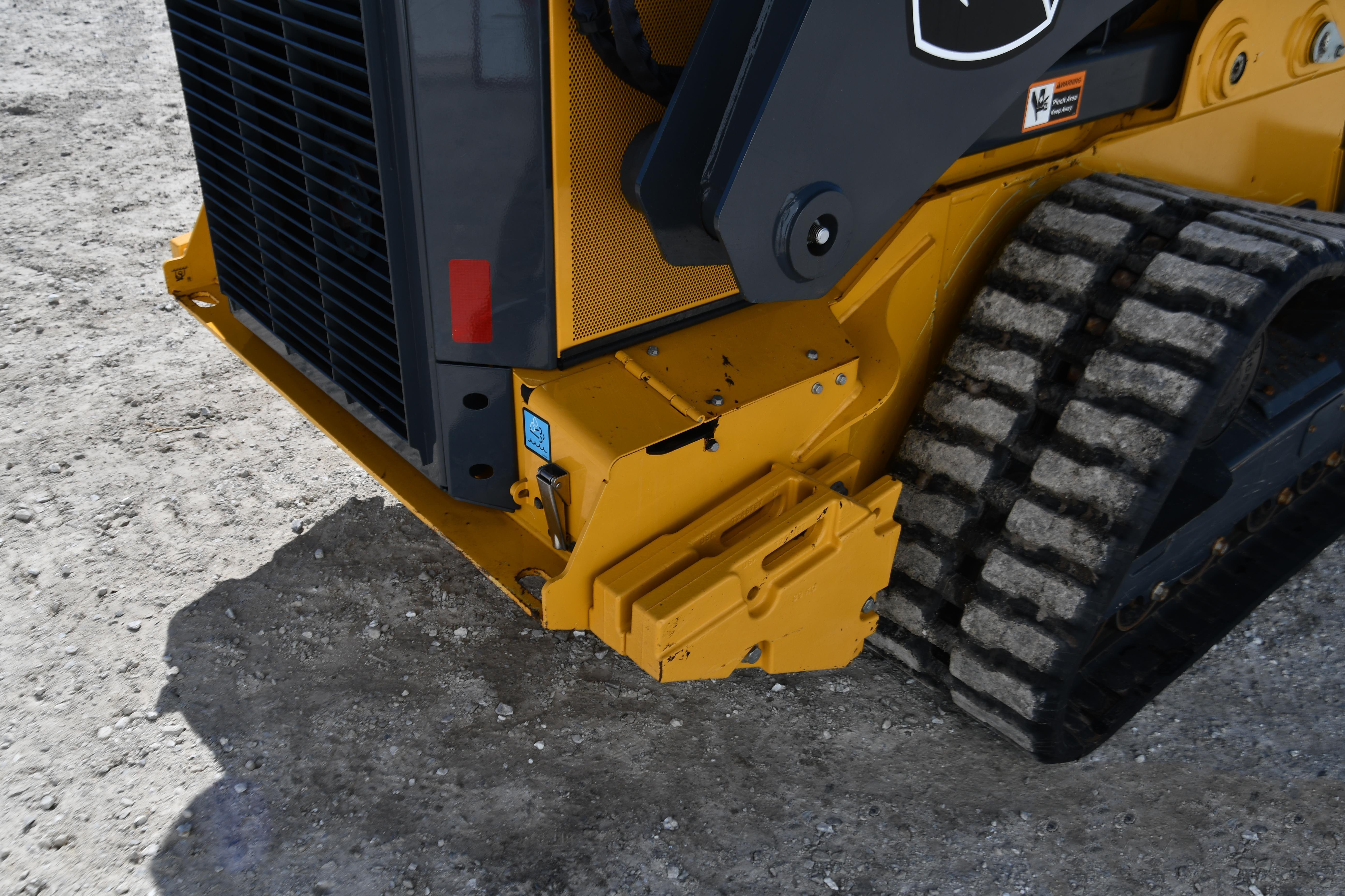 gallery 2022 JohnDeere 333G compact track loader