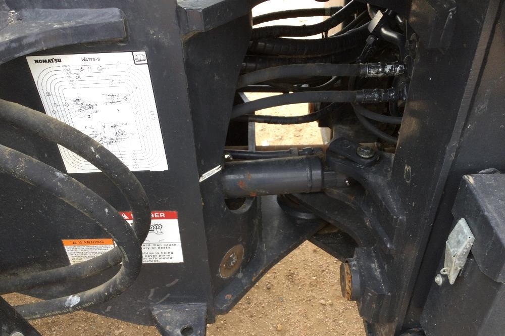 gallery 2018 Komatsu WA270-8 Wheel Loader