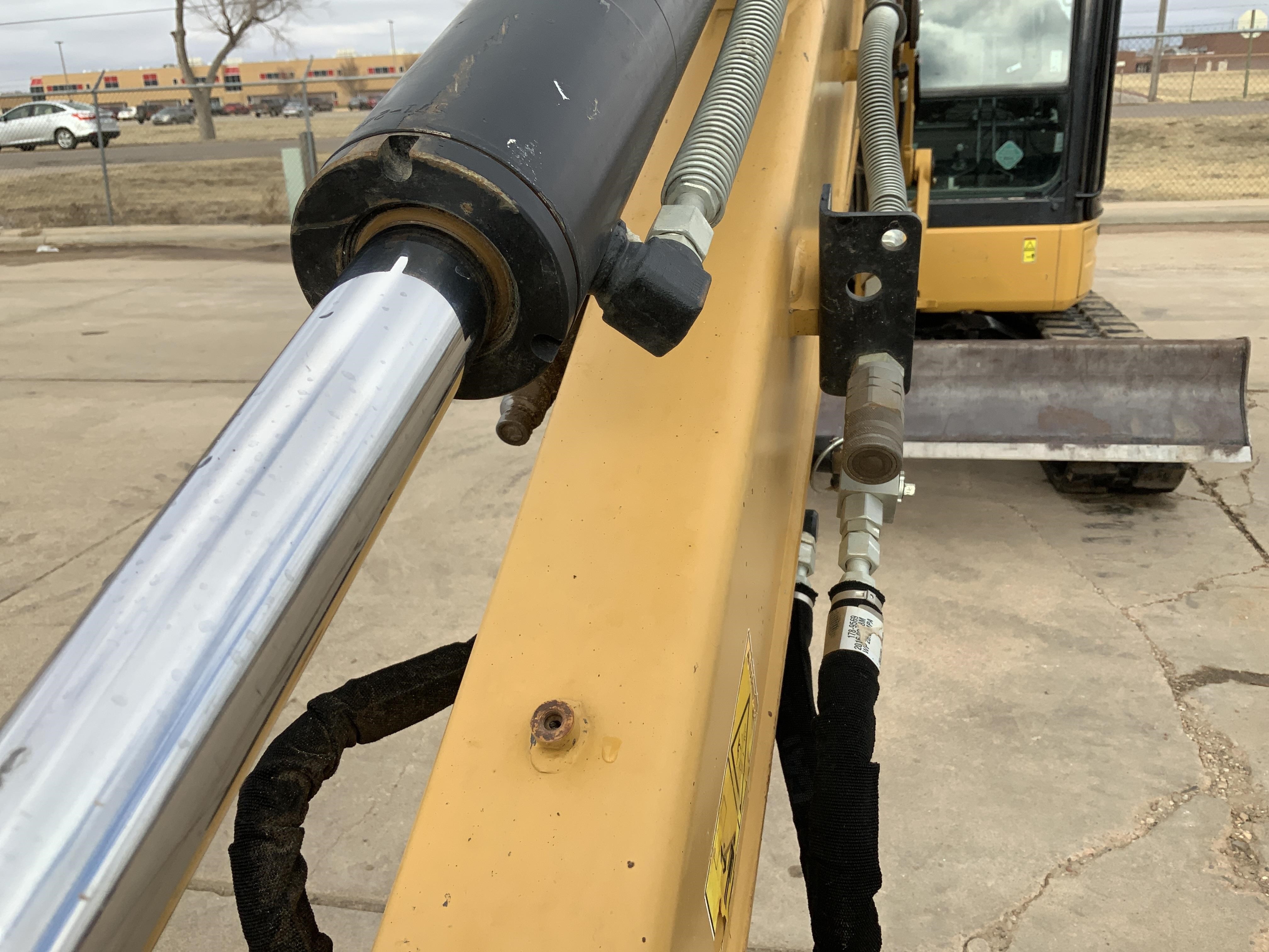 gallery 2014 Caterpillar 305E Mini Excavator