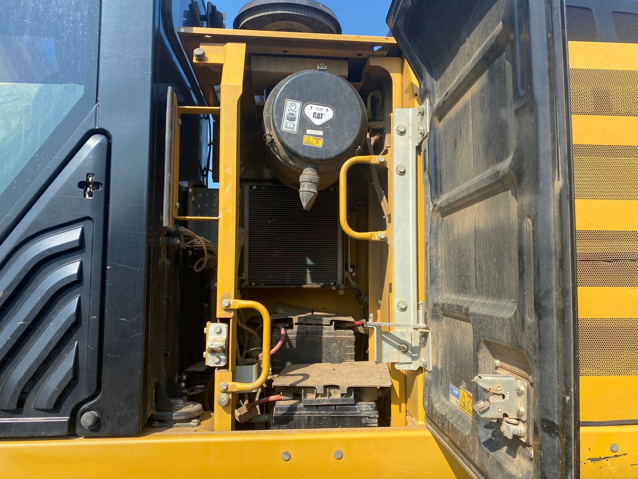 gallery 2012 Caterpillar 329E L excavator