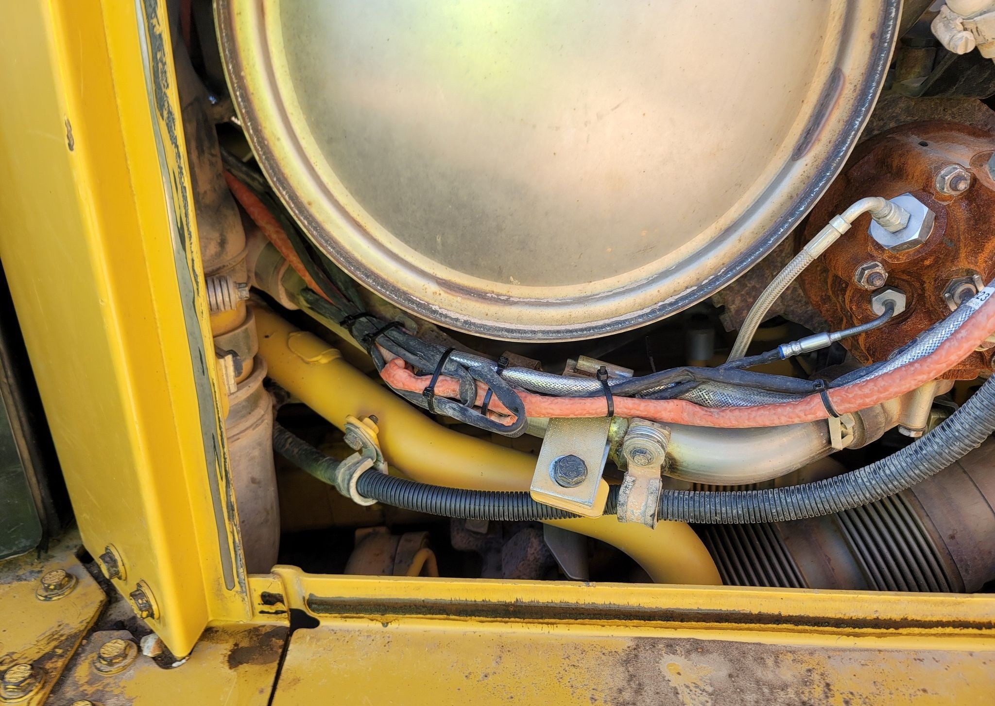 gallery 2015 Caterpillar D6T XW dozer