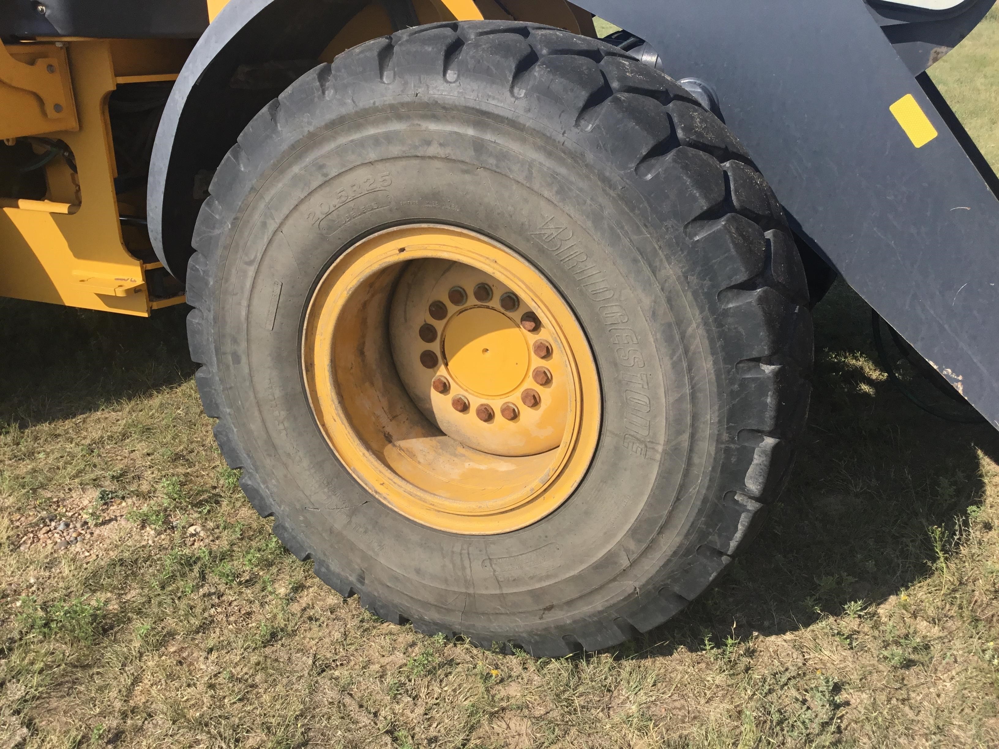 gallery 2010 John Deere 544K High Lift Wheel Loader WGrapple