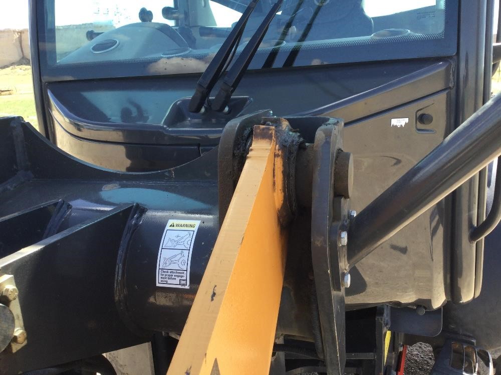 gallery 2018 Case 221F Wheel Loader