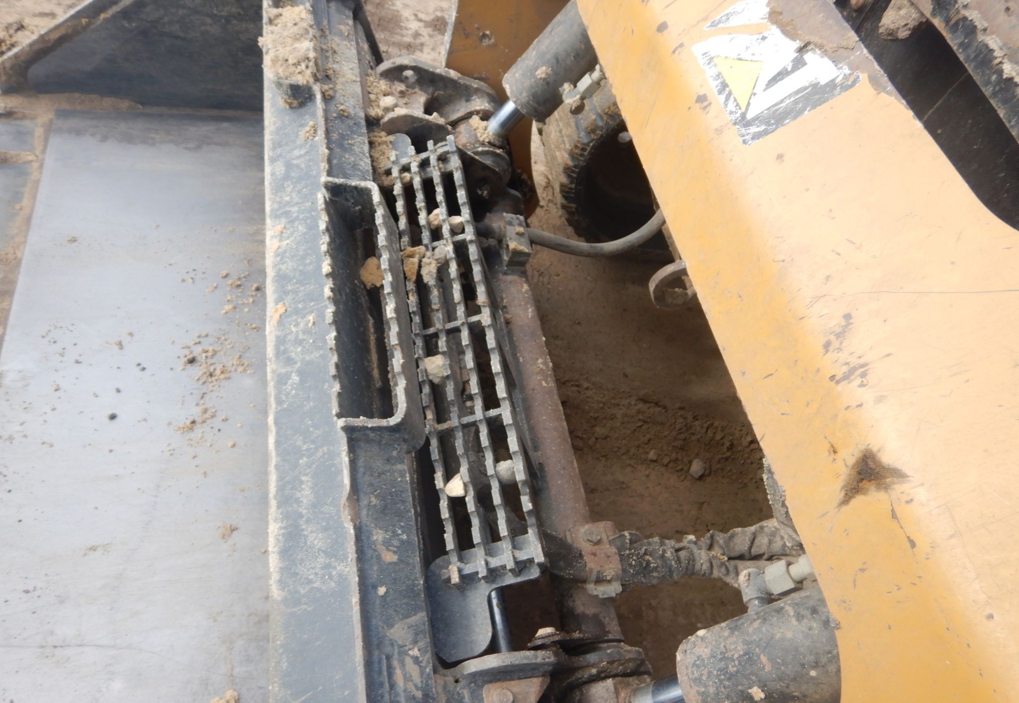 gallery 2018 Caterpillar 259D  tracked skid steer loader 55k