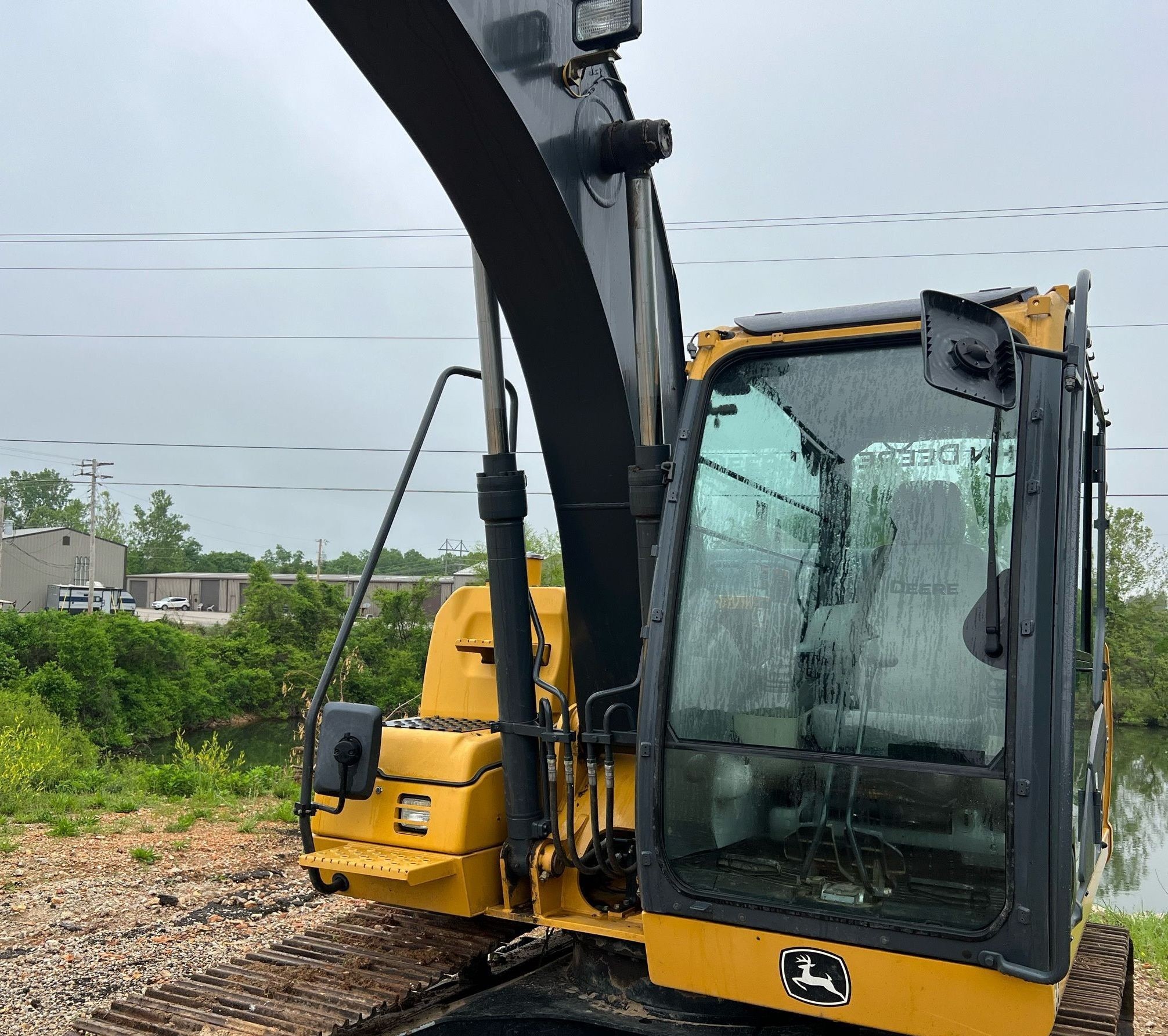 gallery 2014 John Deere 130G excavator