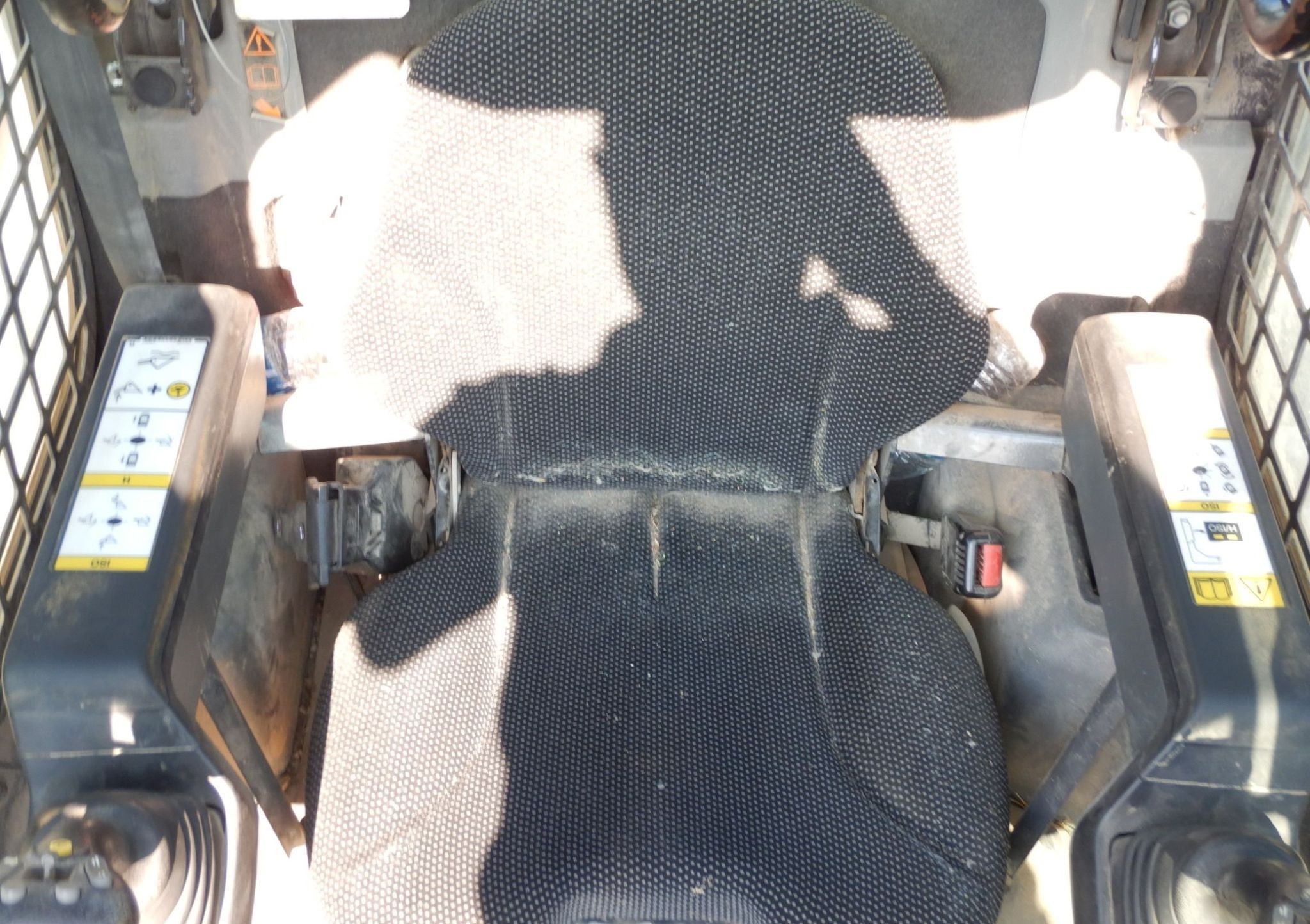gallery 2020 Loader Bobcat T76 Skid Steer