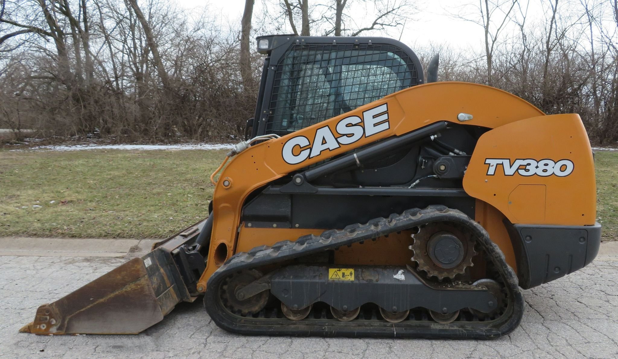 gallery 2017 Case TV380 tracked skid steer loader