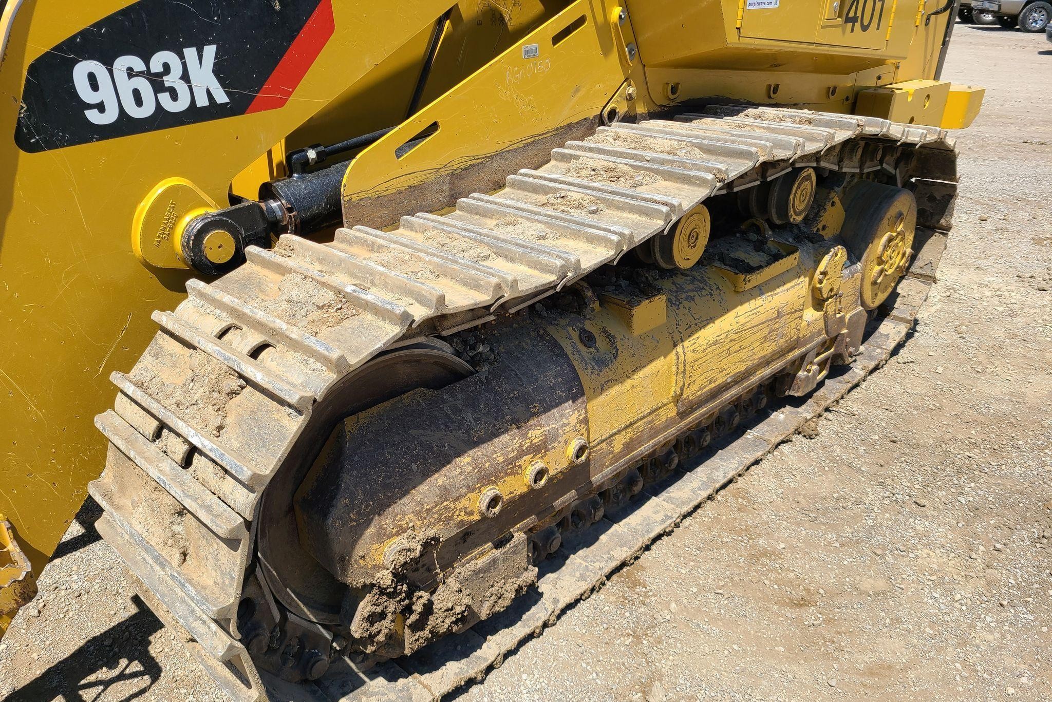 gallery 2018 Caterpillar 963K track loader