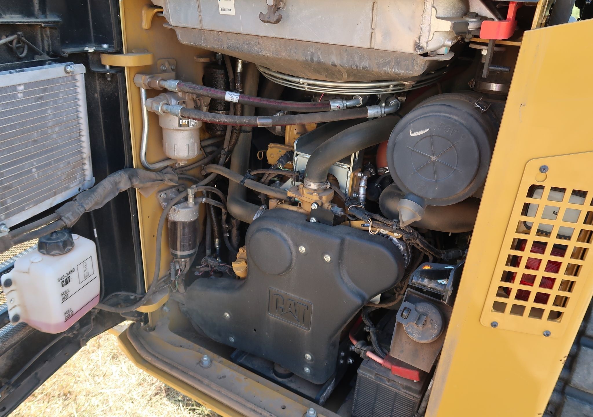 gallery 2017 Caterpillar 299D2 XHP skid steer loader