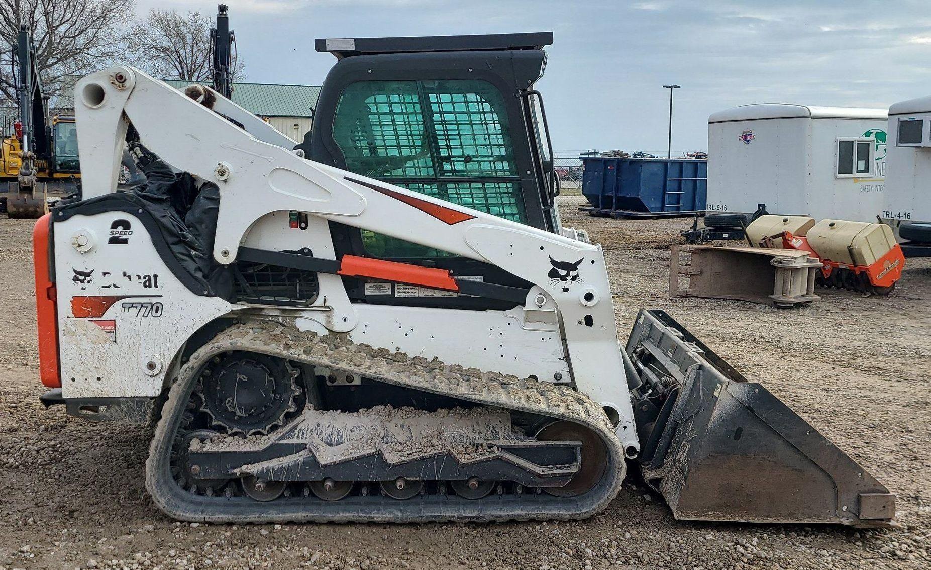 gallery 2019 Bobcat T770 tracked skid steer loader