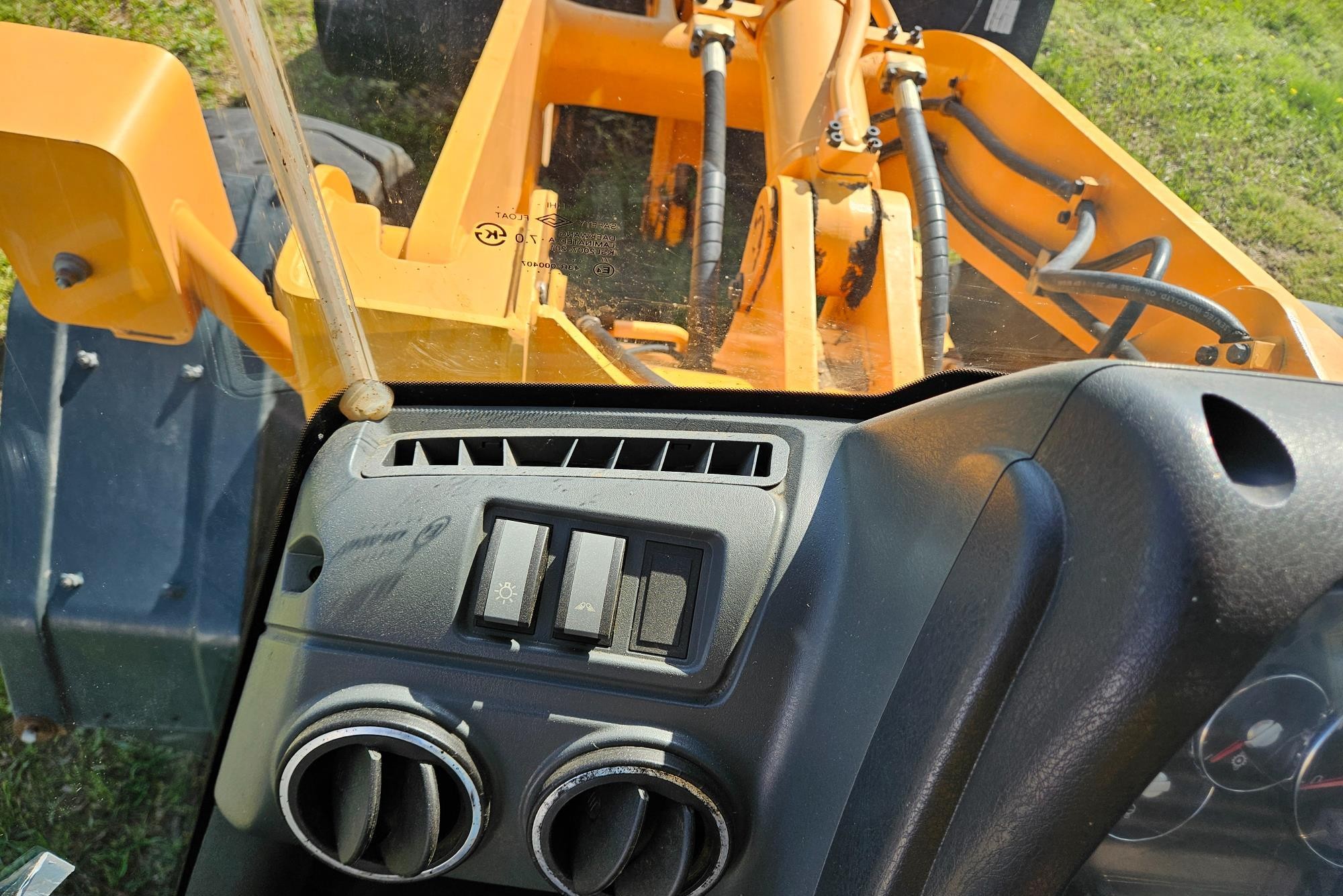 gallery 2015 Hyundai HL740XTD-9A Wheel Loader
