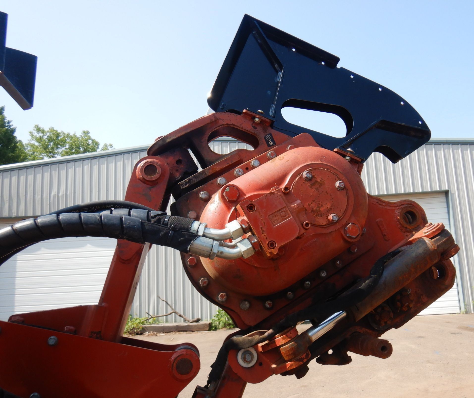 gallery 2004 Ditch Witch HT115 cable plow