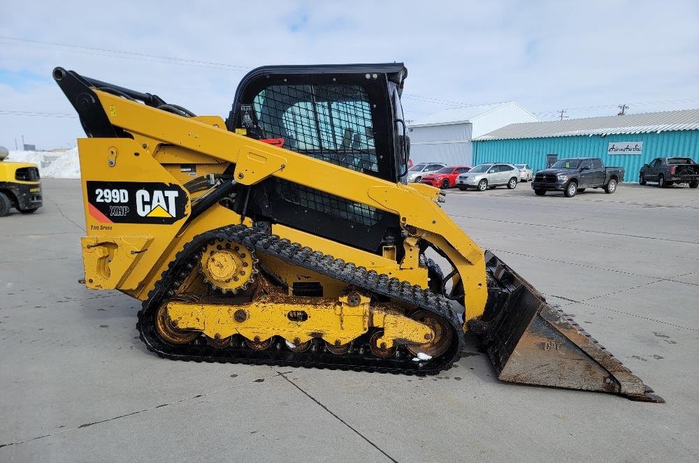 gallery 2015 Caterpillar 299DXHP Compact Track Loader