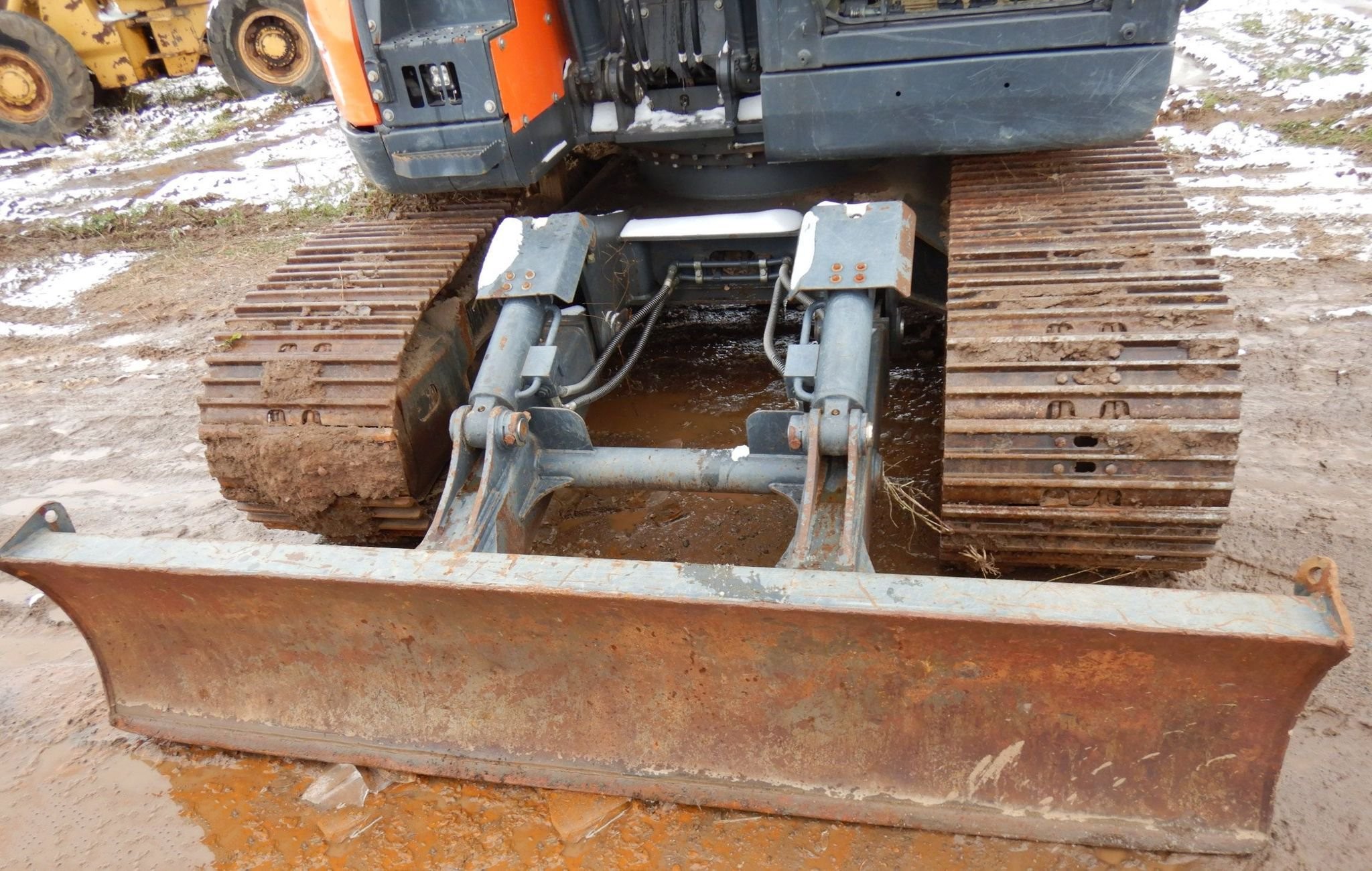 gallery 2014 Doosan DX140LCR excavator