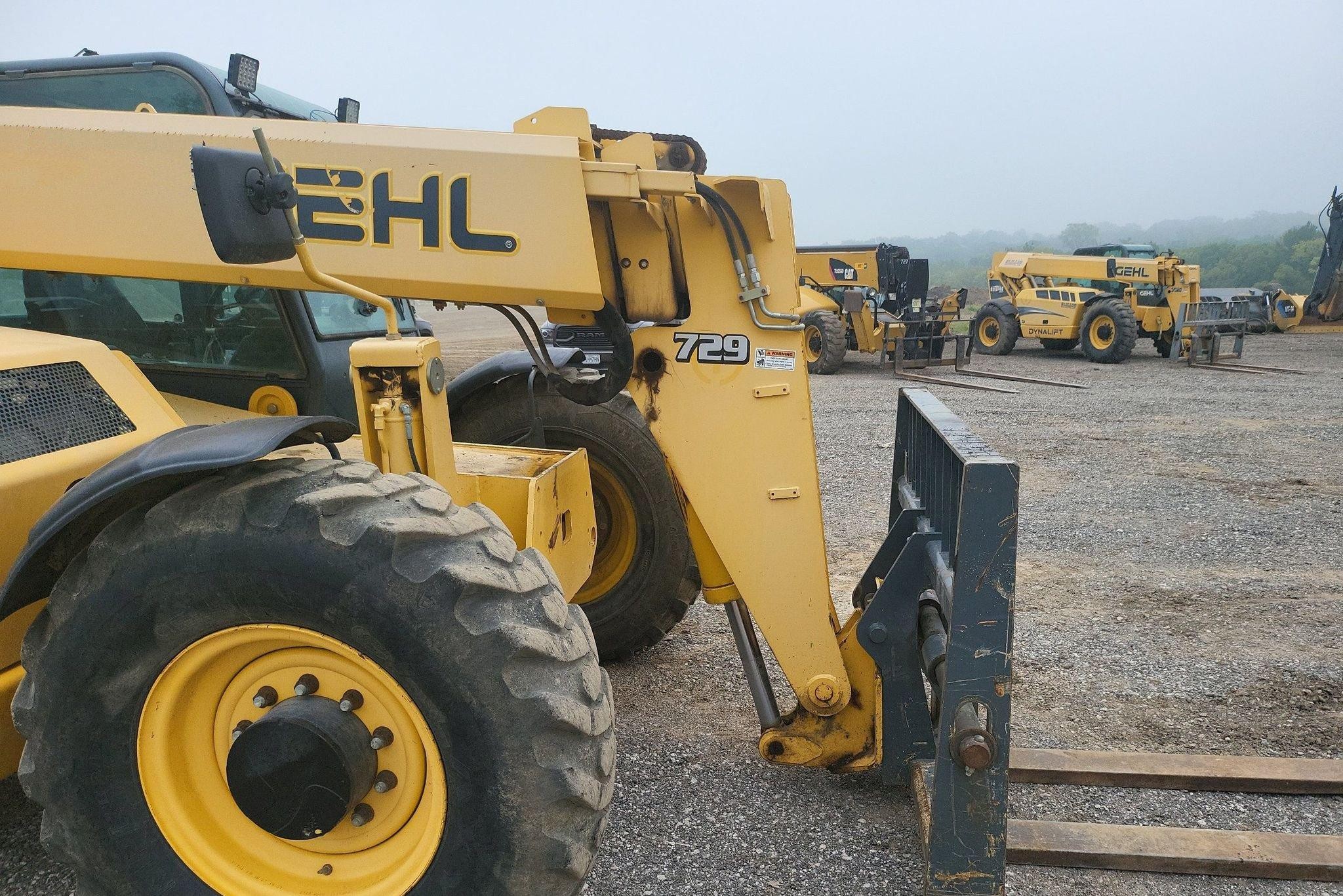 gallery 2017 Gehl DL1240 telehandler