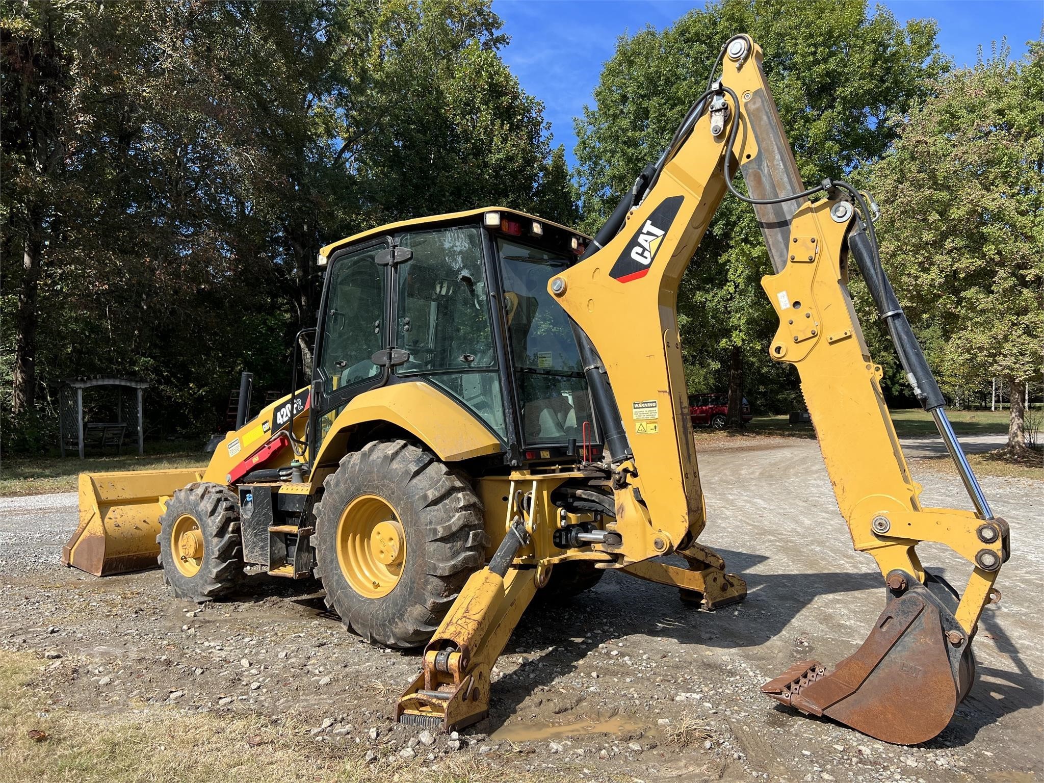 gallery 2015 CAT 420F2 BACKHOE