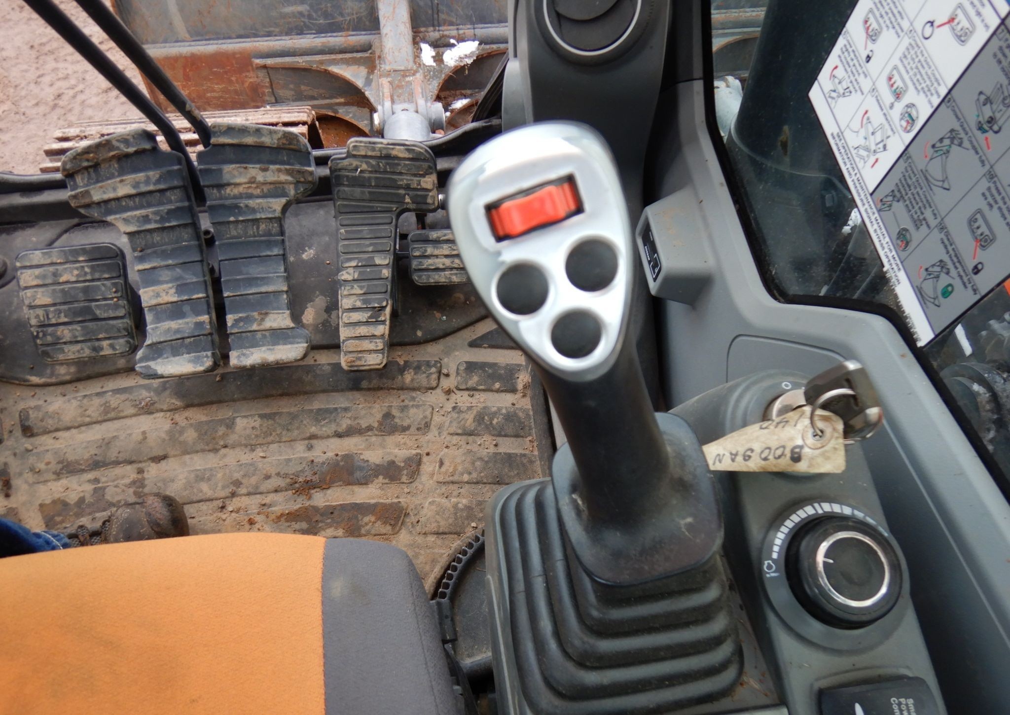 gallery 2014 Doosan DX140LCR excavator