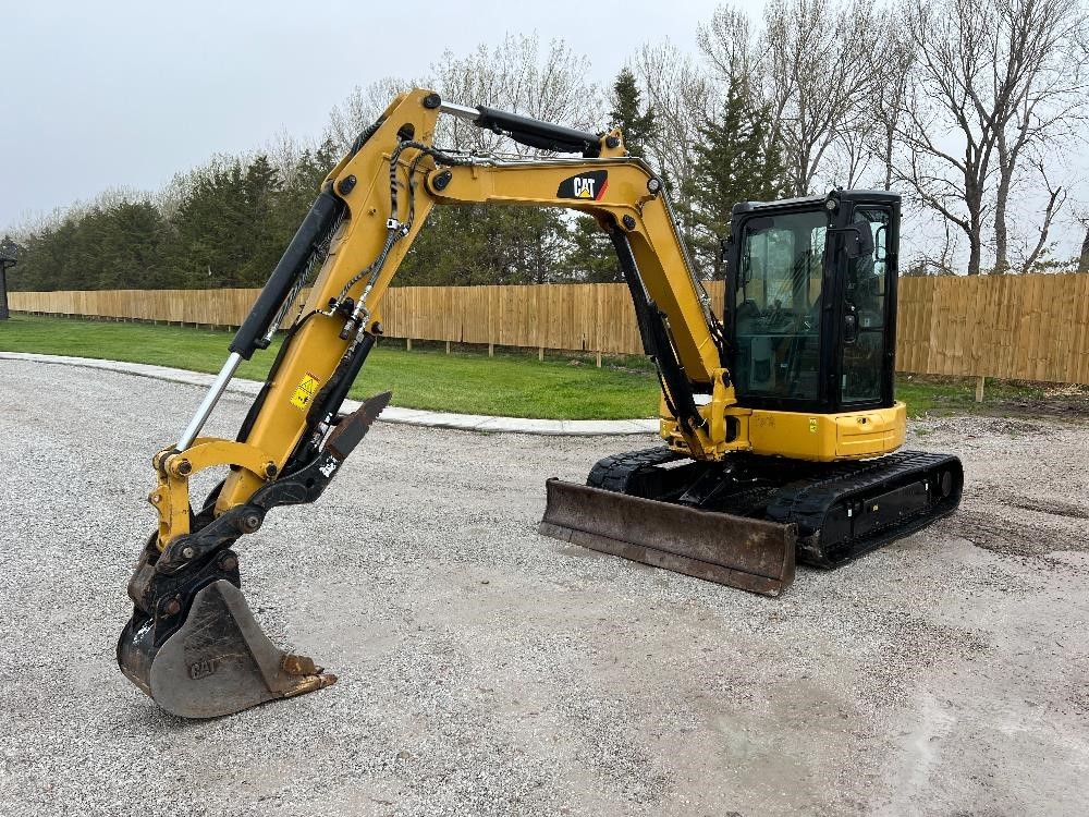 gallery 2018 Caterpillar 305.5E2 Mini Excavator