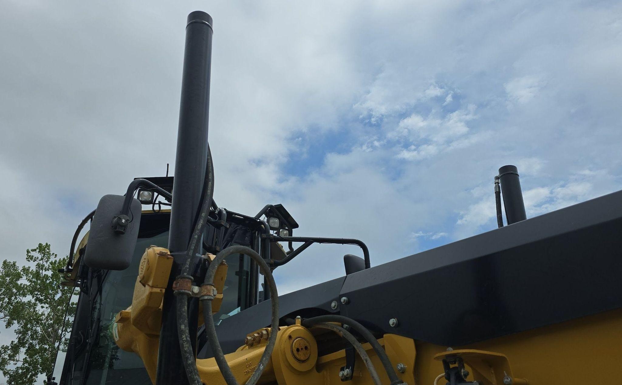 gallery 2012 Caterpillar 140M2 motor grader