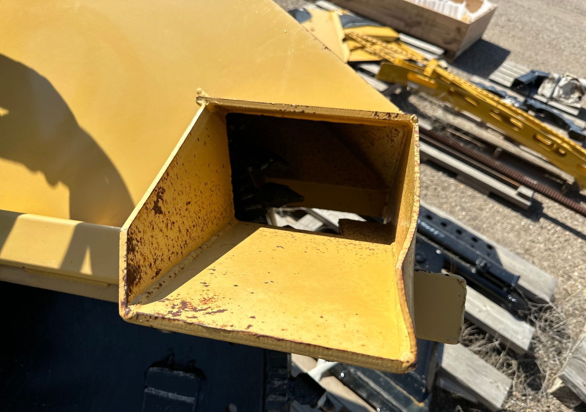 gallery 2009 Vermeer RTX750 trencher