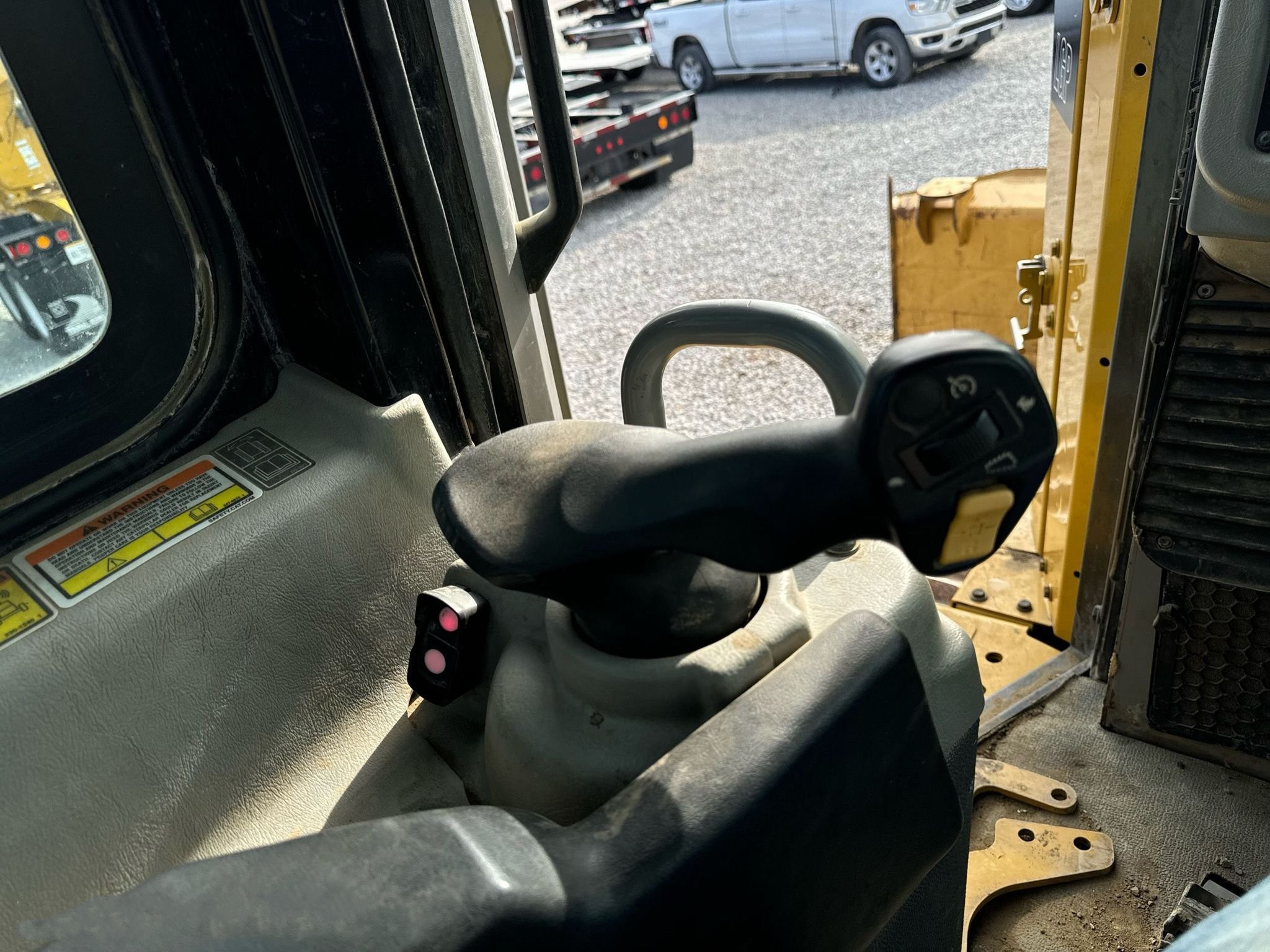 gallery 2014 Caterpillar D6T LGP dozer