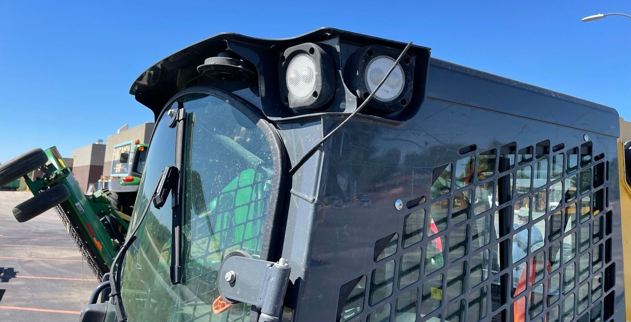 gallery 2021 John Deere 325G tracked skid steer loader