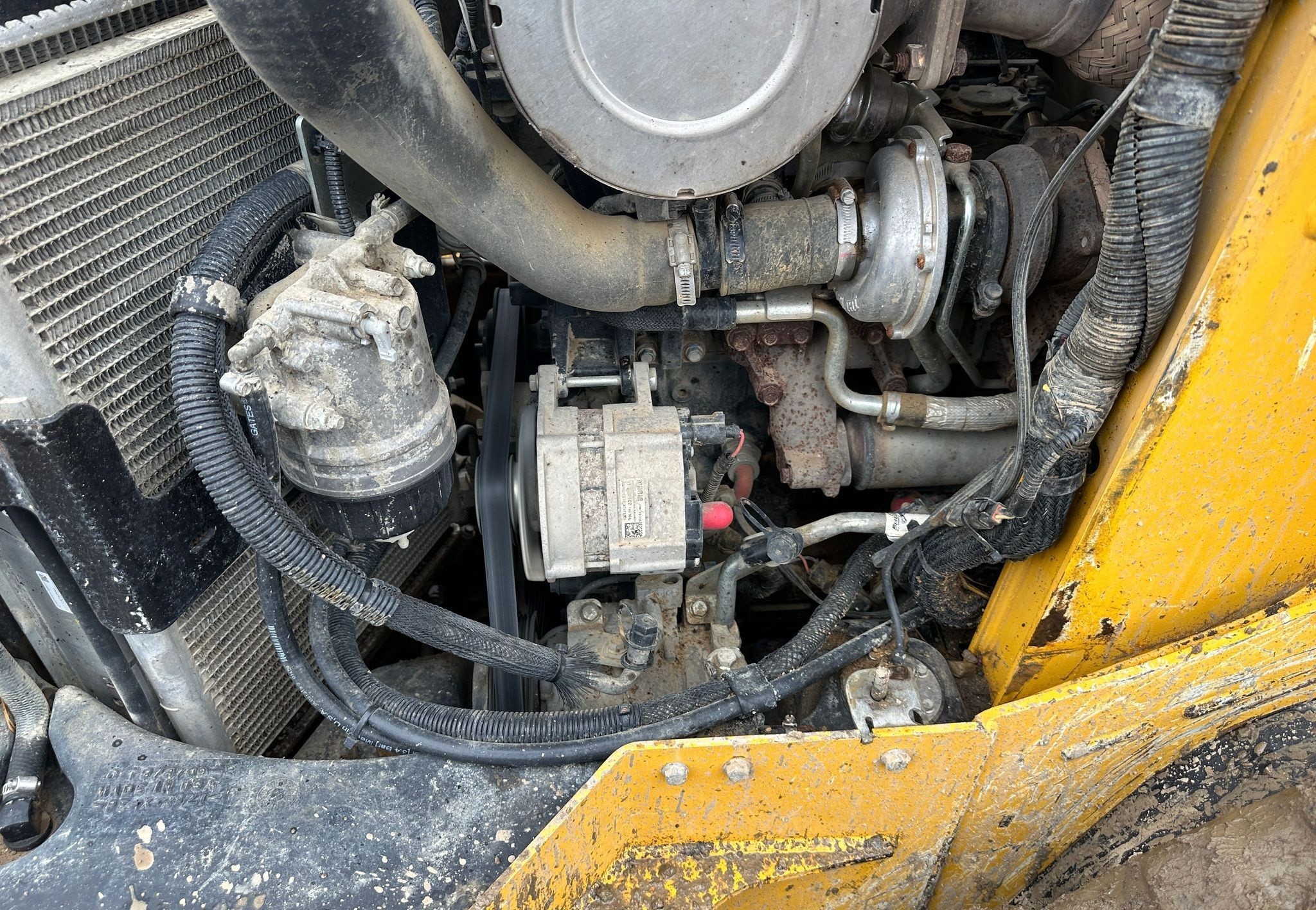 gallery 2019 John Deere 325G tracked skid steer loader