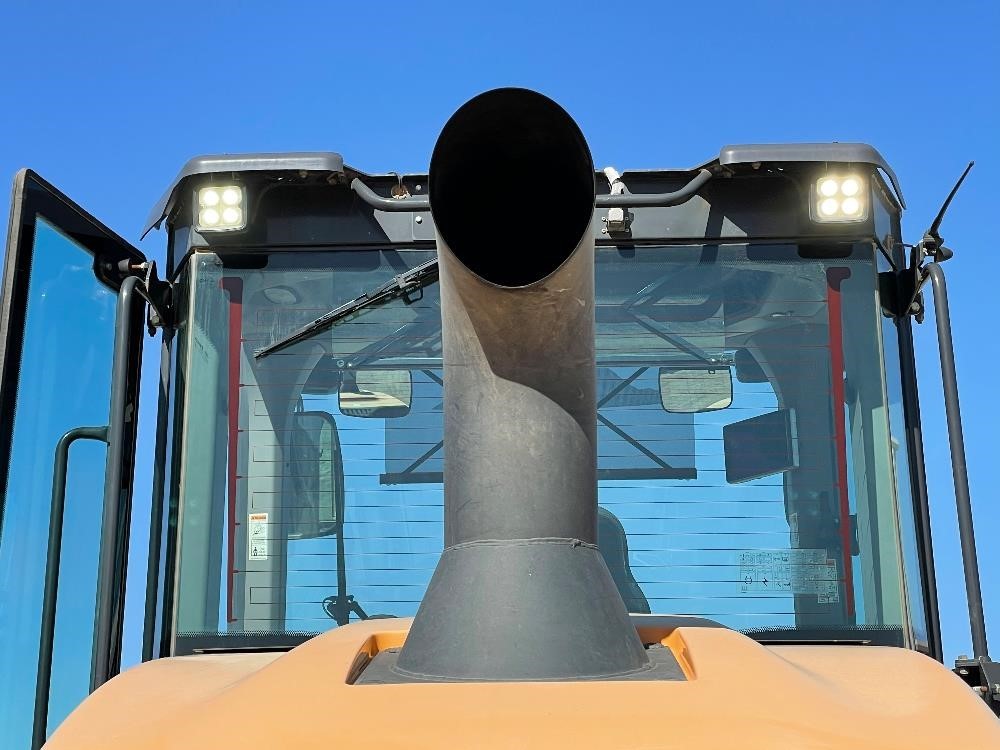 gallery 2017 Case 521G Articulated Wheel Loader