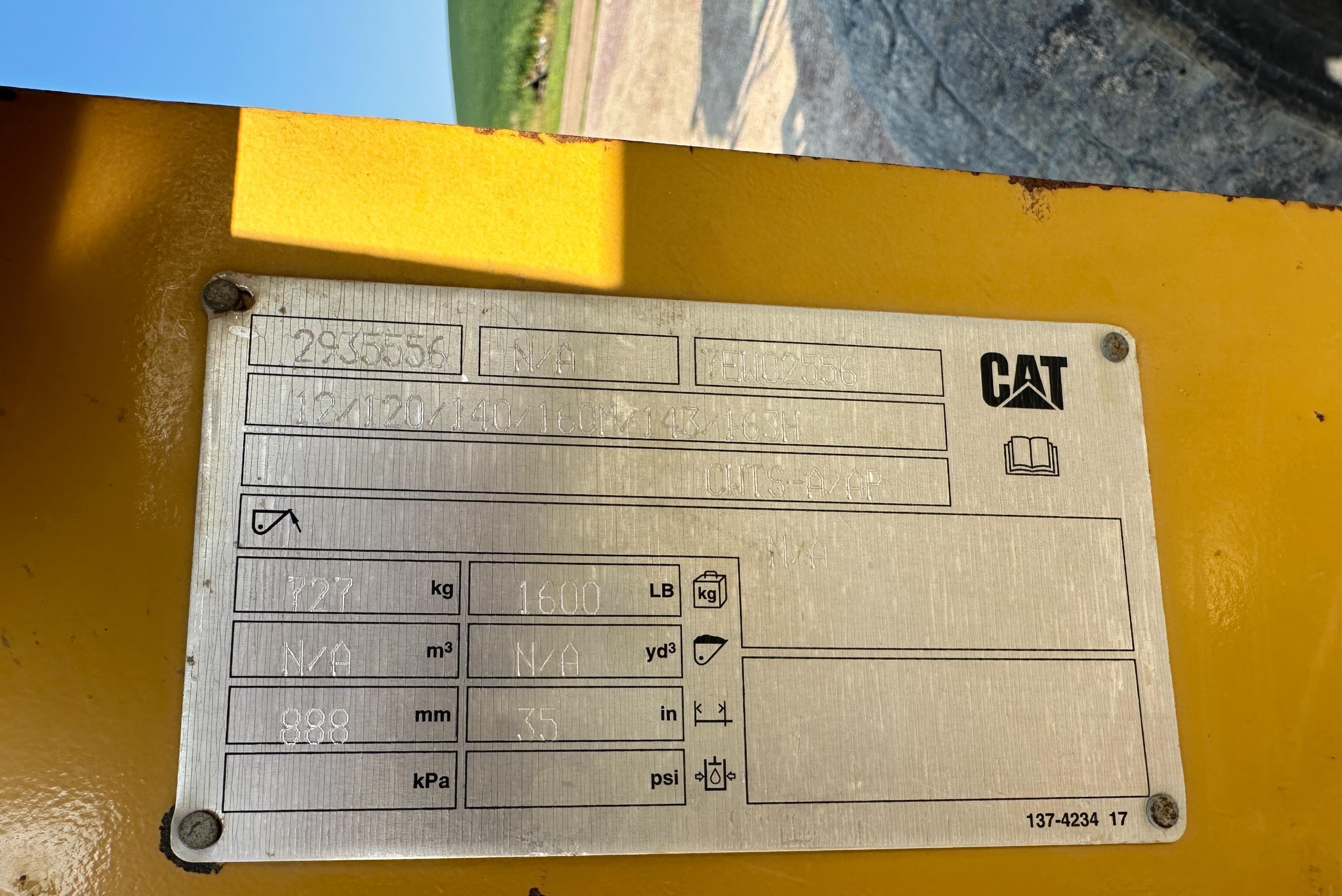 gallery 2014 Caterpillar 140M2 VHP Plus Motor Grader