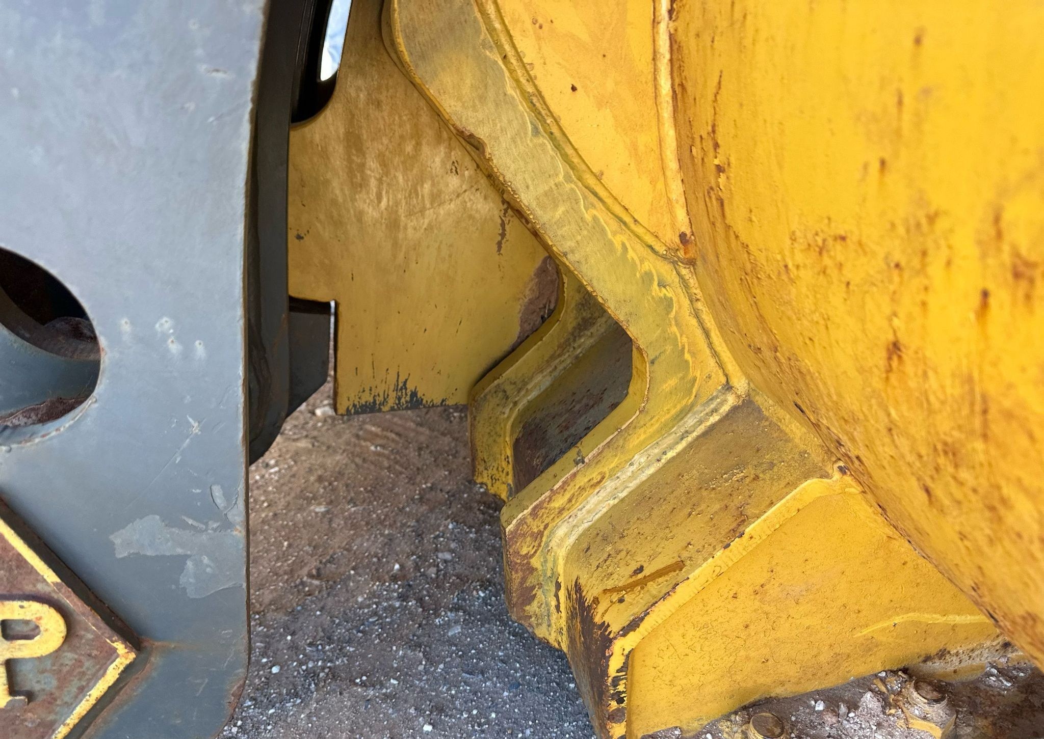 gallery 2012 John Deere 744K wheel loader