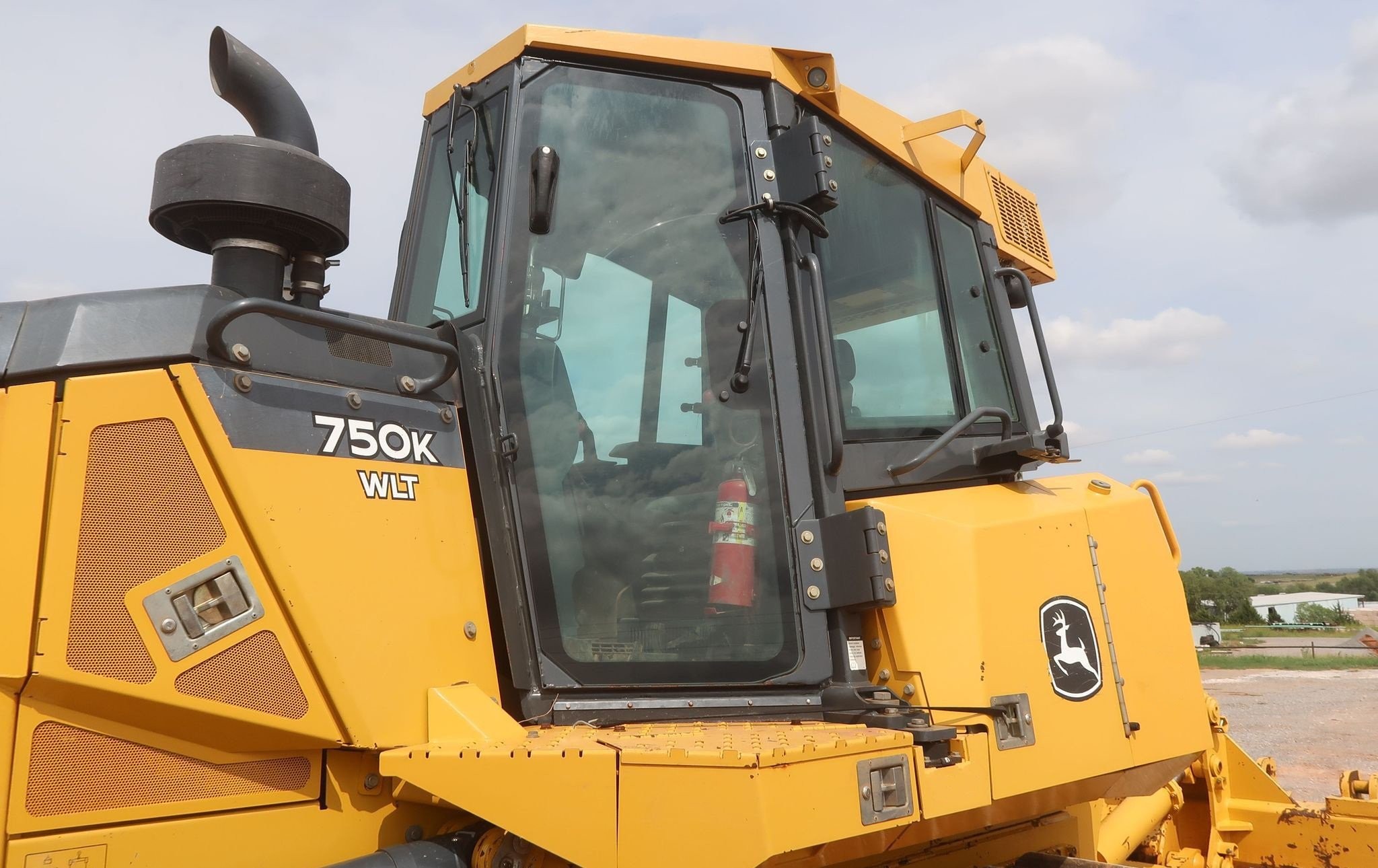 gallery 2015 John Deere 750K WLT dozer
