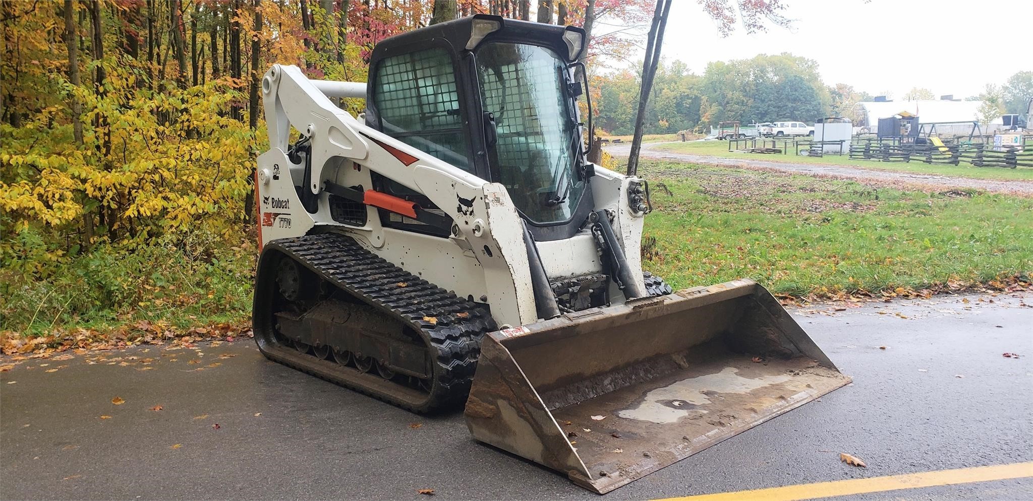 gallery 2017 BOBCAT T770  Skid Steer