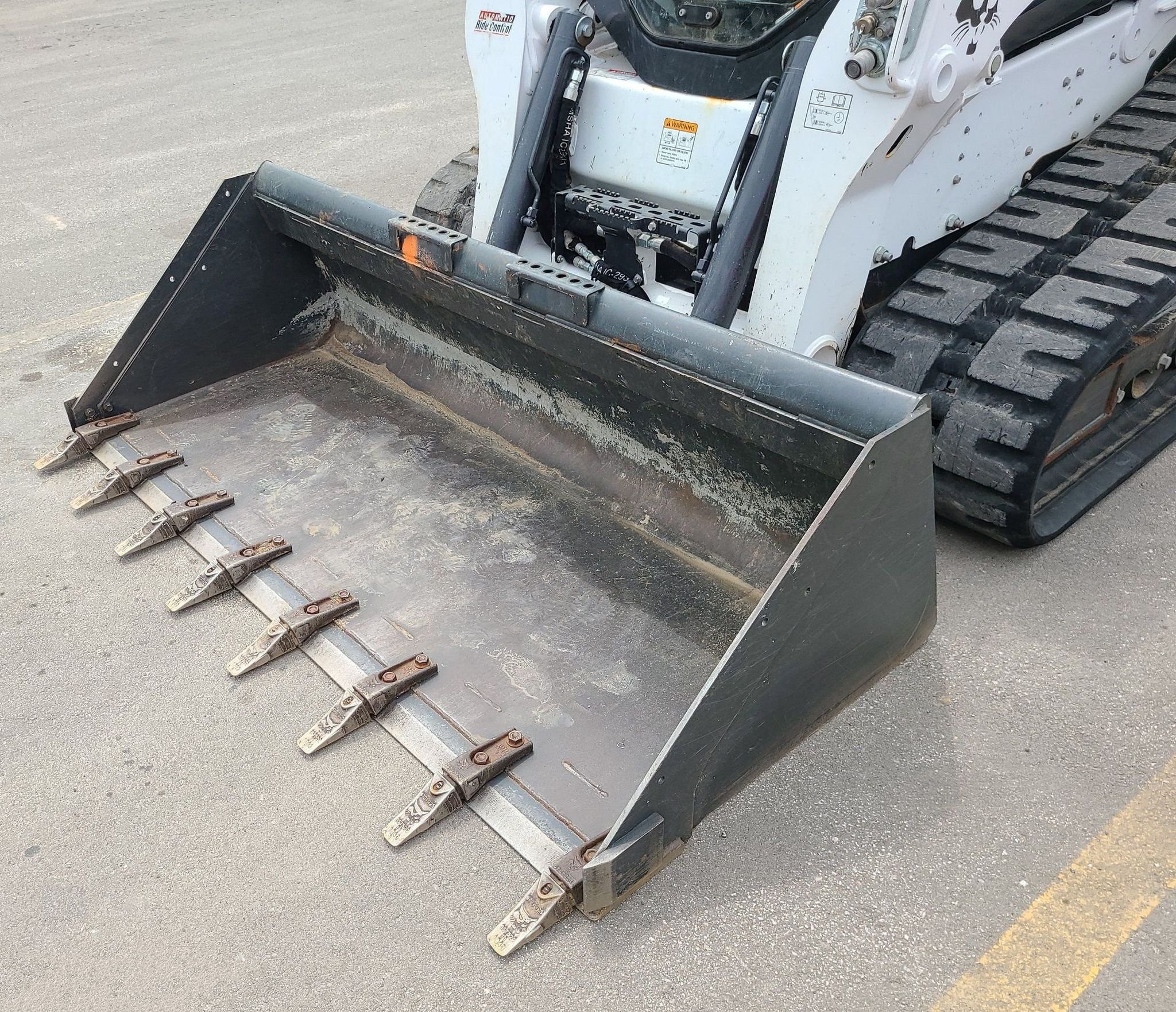 gallery 2020 Bobcat T770 Skid Steer