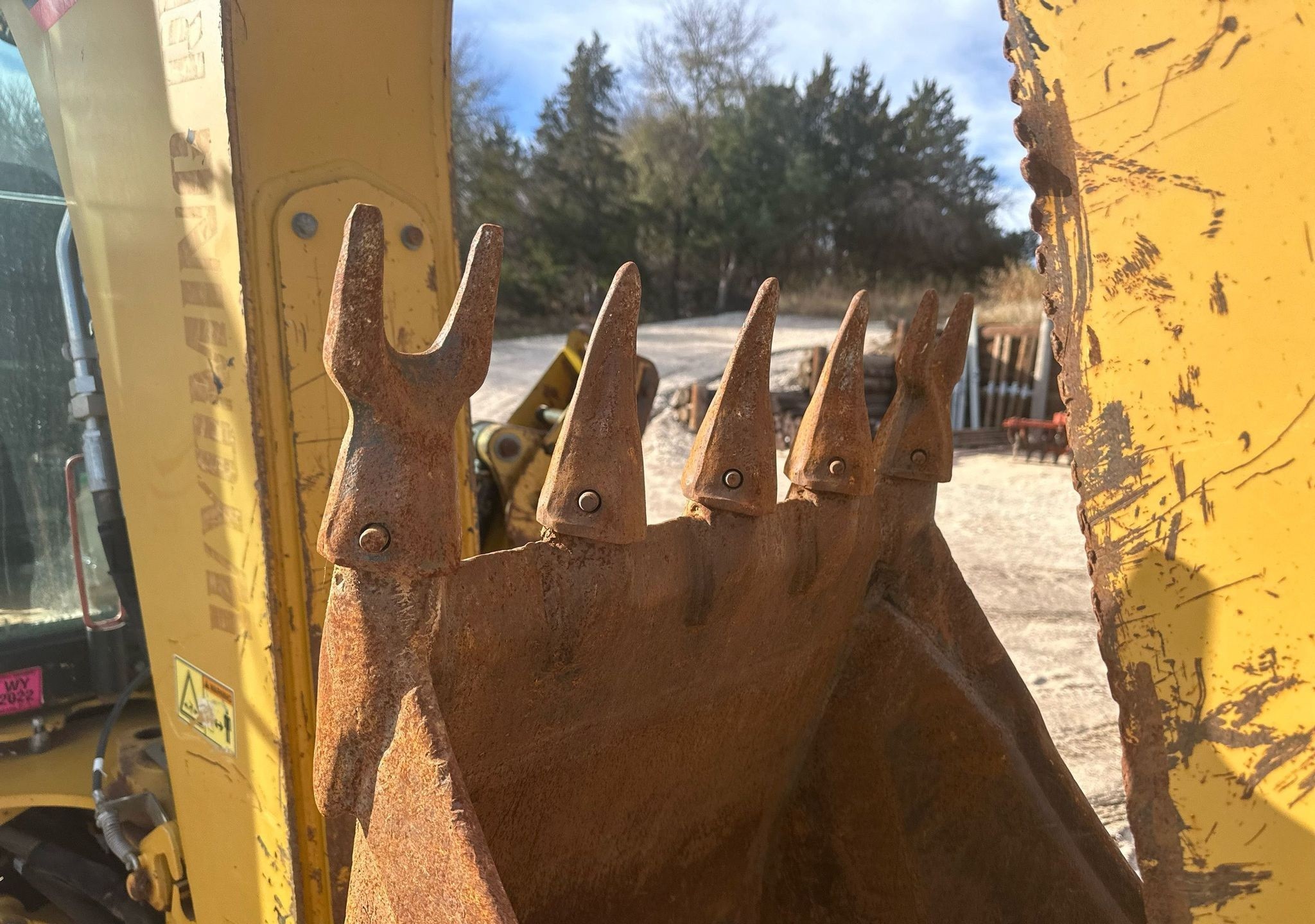 gallery 2015 Caterpillar 420F backhoe