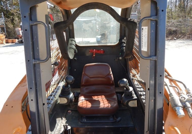 gallery 2011 Case TR320 tracked skid steer loader
